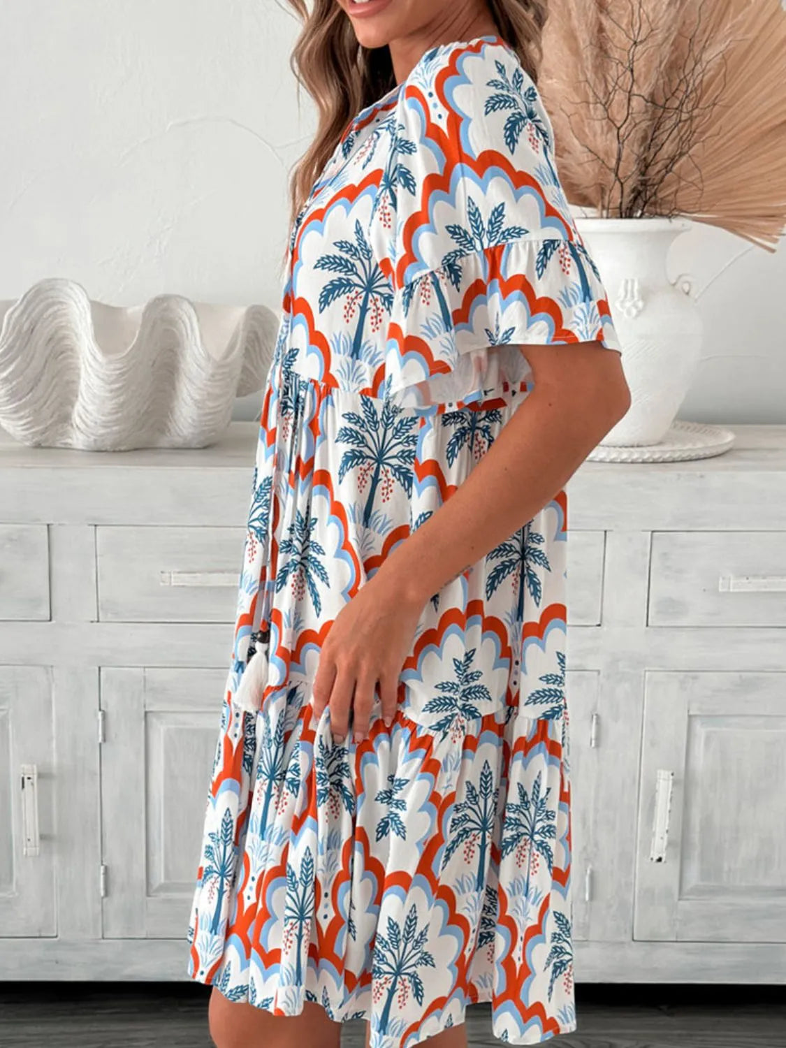 Talia - Robe-Chemise Courte en 4 Imprimés Estivaux avec Manches Mi-Longues Boutons et 2 Glands