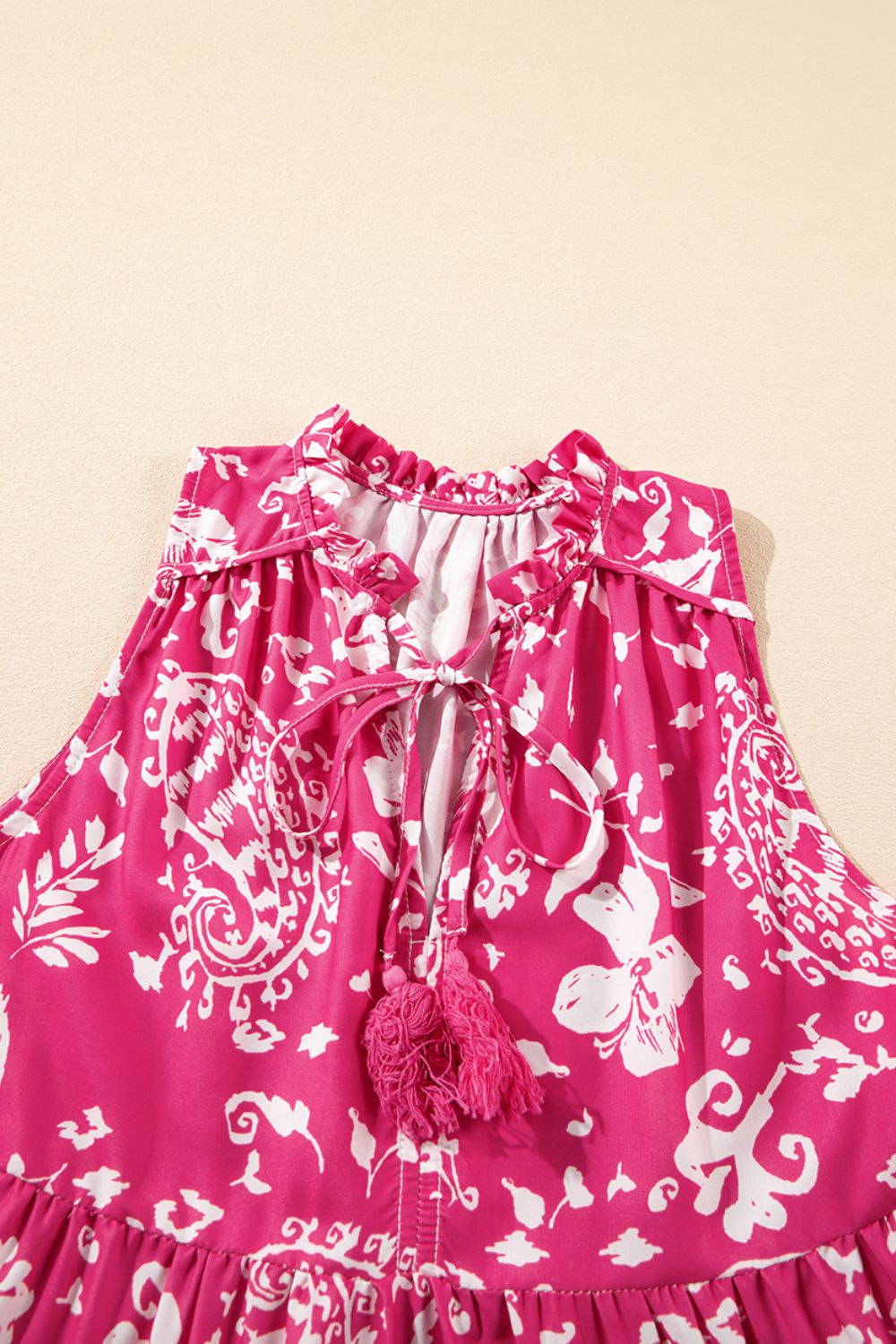Esme - Robe Midi Sans Manches Rose à Imprimé Organique Tunique Large avec Boutons et Décolleté en V