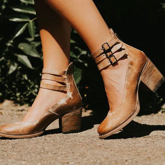 Lucie - Escarpins en Cuir à Boucles et Talon Bloc pour un Look Chic