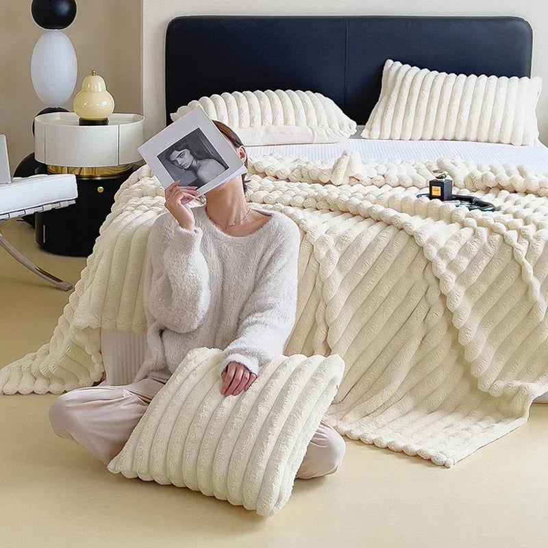 Couverture - Maxi en Peluche de CozyCouture Pour un Confort Luxueux et une Chaleur Ultime Pour le lit ou le Canapé