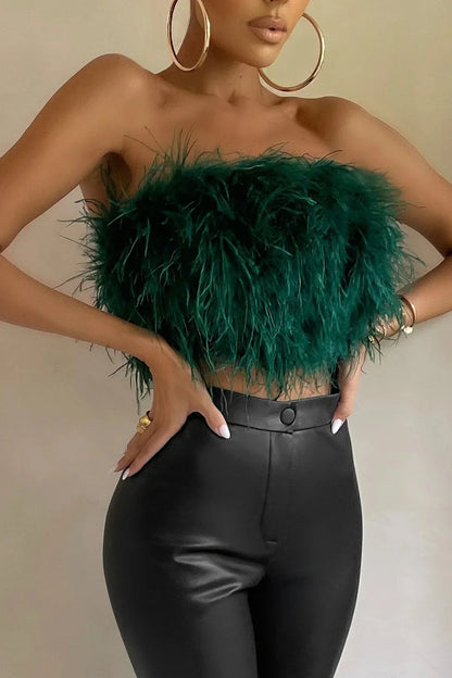 Delphine Top en Plumes | Le crop top en plumes élégant est une tendance phare cette année