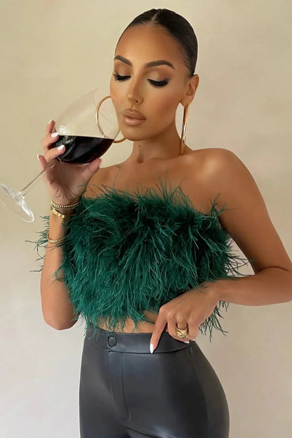 Delphine Top en Plumes | Le crop top en plumes élégant est une tendance phare cette année