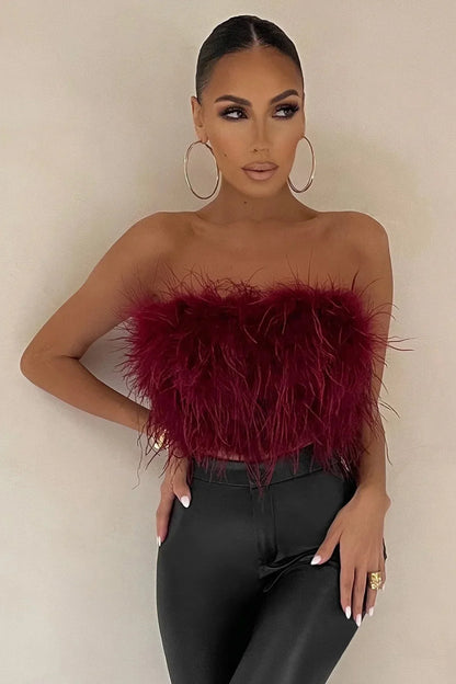 Delphine Top en Plumes | Le crop top en plumes élégant est une tendance phare cette année