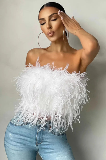 Delphine Top en Plumes | Le crop top en plumes élégant est une tendance phare cette année
