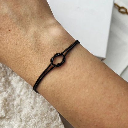 Vahla - Bracelet Nœud Minimaliste