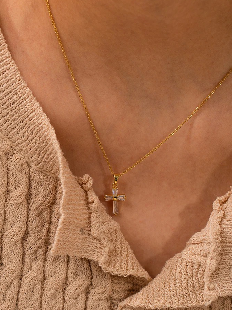 Malvina - Collier Croix en Zirkonia Or