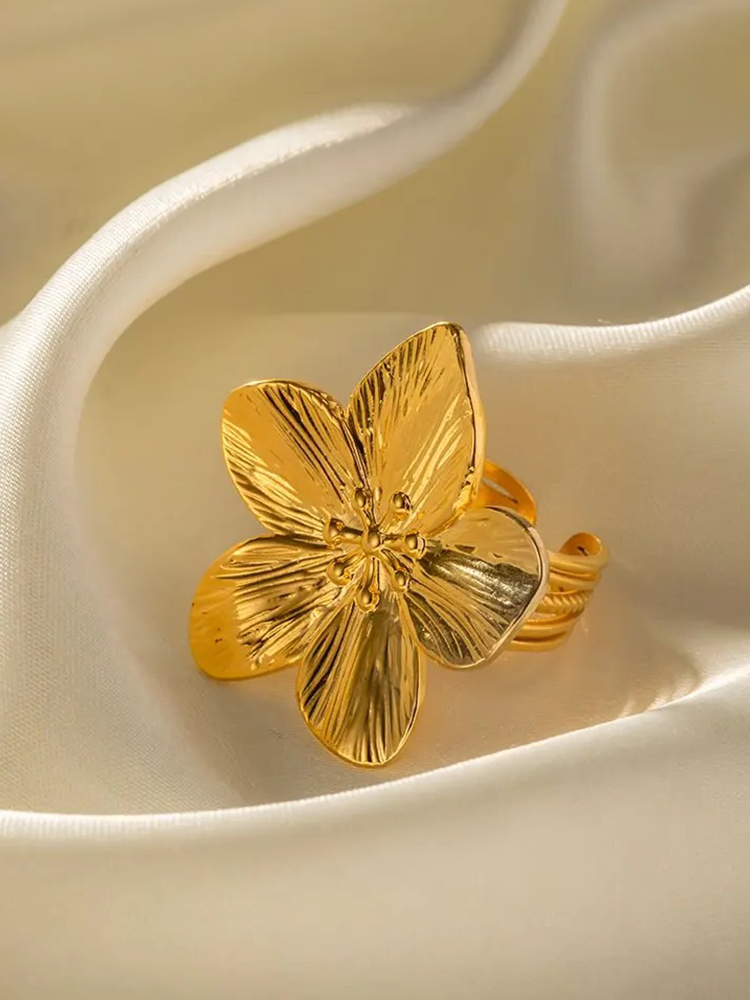 Mylène - Bague Statement Fleur de Saison Or