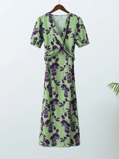 Lina - Robe portefeuille à fleurs avec manches courtes
