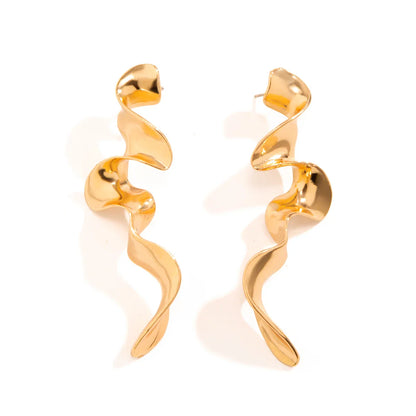 Amelia - Boucles d'oreilles design serpent en or