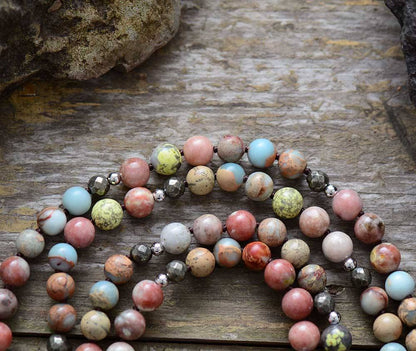 Floow - Mala pour renforcer le cœur en jaspe, rhodonite, shoushan et hématite