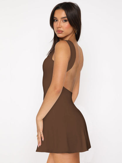 Shena – Robe Mini à Bretelles Larges et Dos Nu