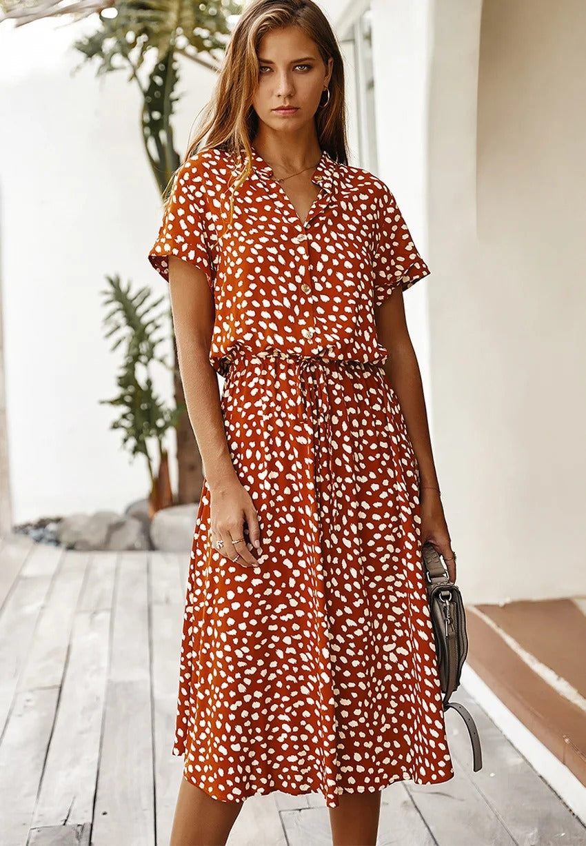 Sophia - Robe à imprimé léopard avec un chapeau en paille