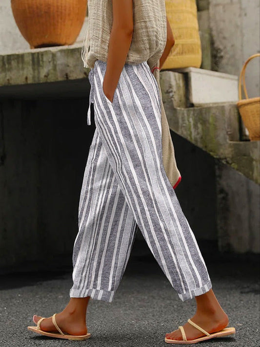 Amelia - Pantalon décontracté à rayures blanches et grises pour l'été et les vacances coupe loose