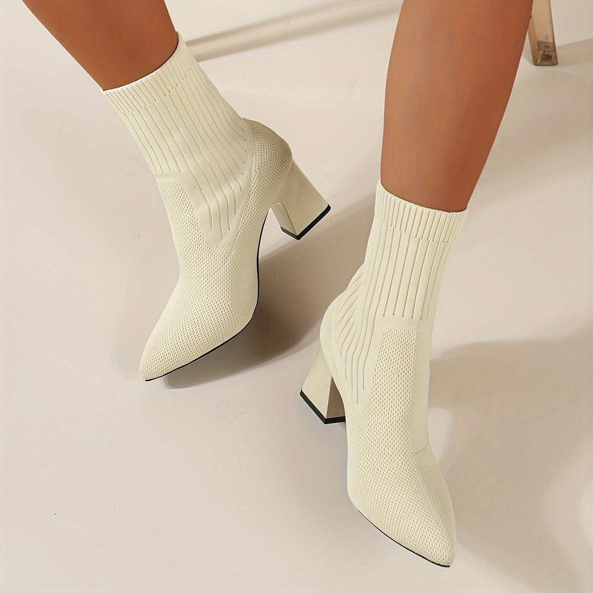 Noémi - Bottines Tricotées Élastiques avec Embout Pointu et Talon Carré