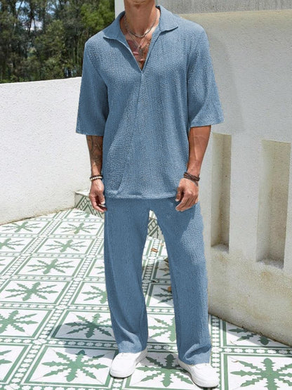 Alex - Ensemble d'Été Texturé à Deux Pièces pour Hommes avec T-shirt à Col V et Manches Mi Longues et Pantalon Large