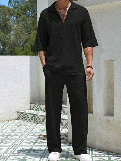 Alex - Ensemble d'Été Texturé à Deux Pièces pour Hommes avec T-shirt à Col V et Manches Mi Longues et Pantalon Large