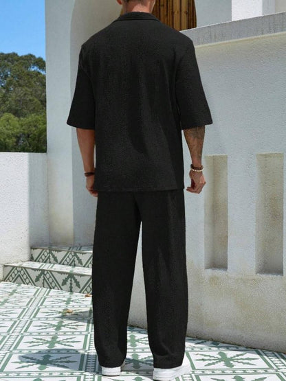 Alex - Ensemble d'Été Texturé à Deux Pièces pour Hommes avec T-shirt à Col V et Manches Mi Longues et Pantalon Large