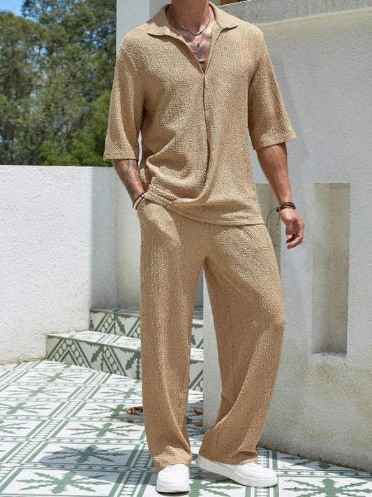 Alex - Ensemble d'Été Texturé à Deux Pièces pour Hommes avec T-shirt à Col V et Manches Mi Longues et Pantalon Large