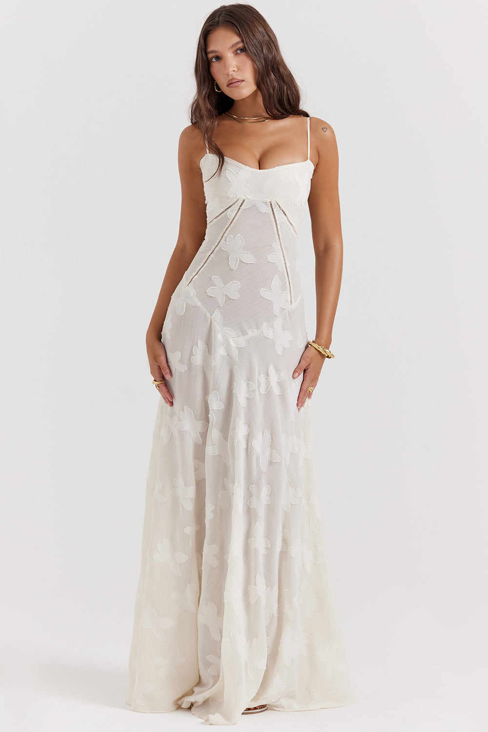 Isla - Robe Maxi en Dentelle Fleurie