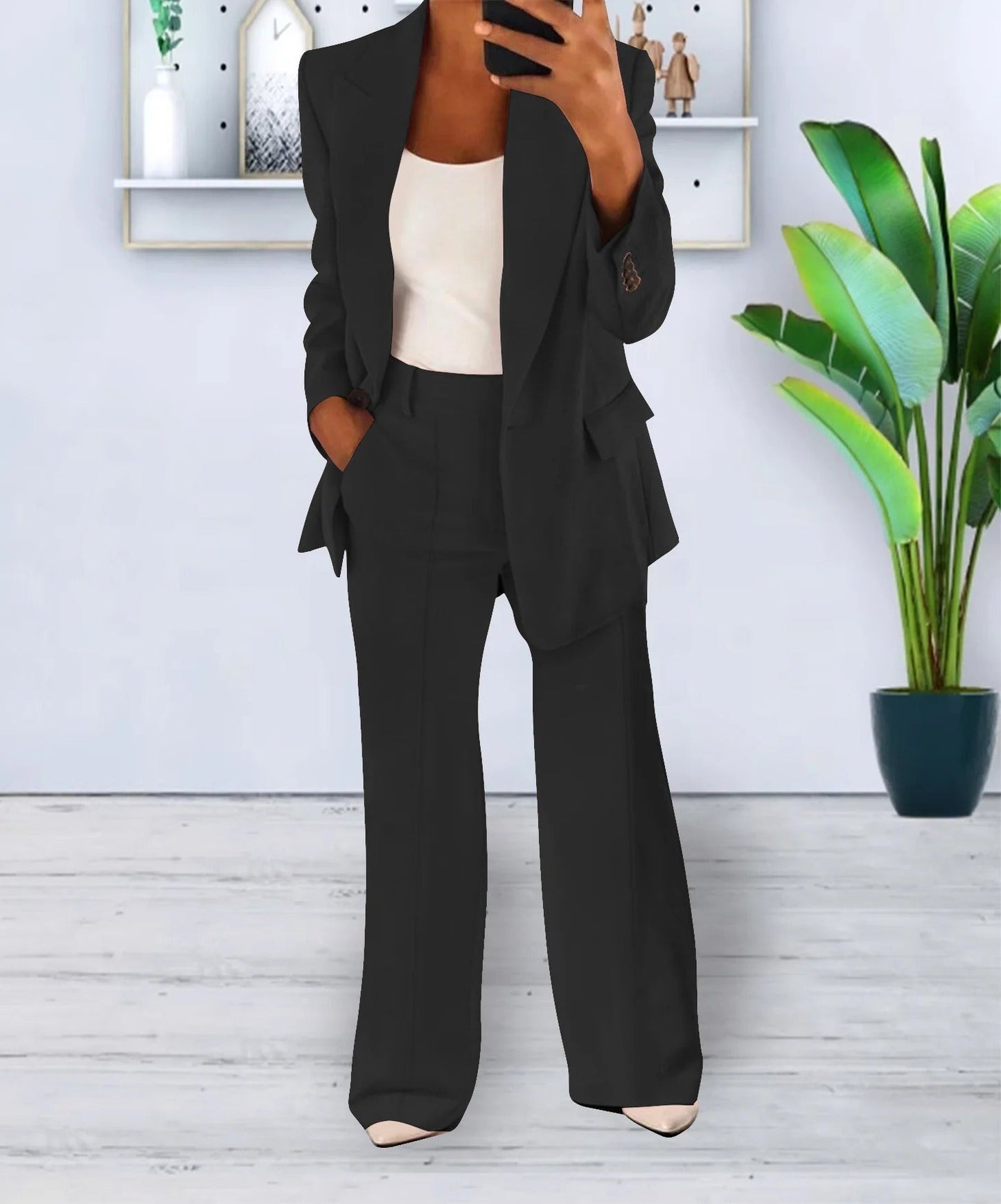 Zoe - Ensemble Blazer Ajusté et Pantalons Évasés
