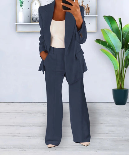 Zoe - Ensemble Blazer Ajusté et Pantalons Évasés